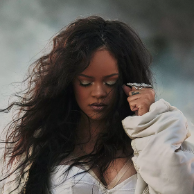 Rihanna - Array