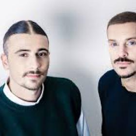 Pierre Garnier, M. Pokora - "Chaque Seconde" - Array