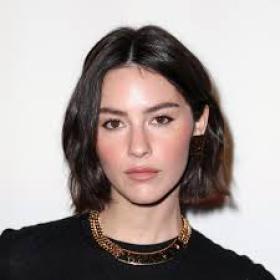 Gracie Abrams - Array