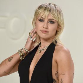 Miley Cyrus - Array