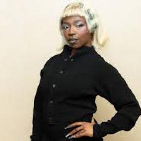 Theodora - "Fashion Designa" - Array