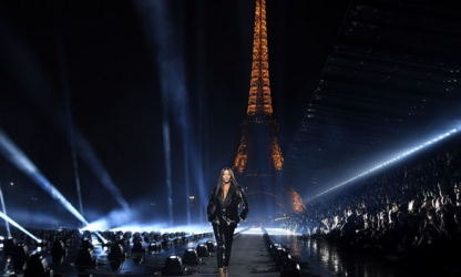 Dior, Haider Hackermann, Jean Paul Gaultier et Schiaparelli, Focus sur les looks de la Fashion Week Haute Couture Printemps-Été 2023.