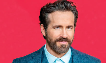 Ryan Reynolds offre à ses joueurs un joli cadeau pour fêter la montée 