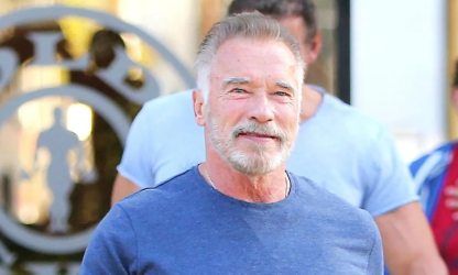 Arnold Schwarzenegger célèbre le 40e anniversaire de sa naturalisation américaine