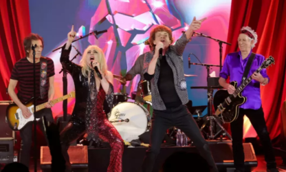 Lady Gaga se joint aux Rolling Stones pour le lancement de leur dernier album