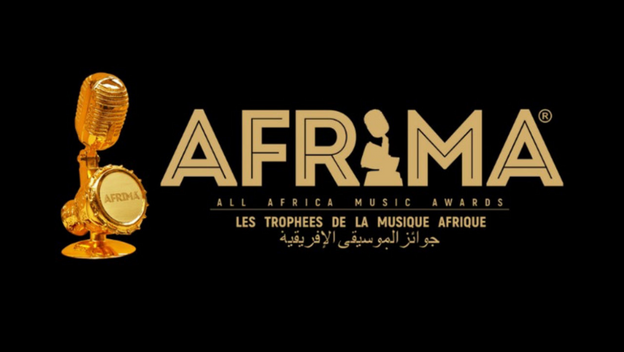 Les AFRIMA Awards font remporter deux prix à Faouzia : la chanteuse canado-marocaine.