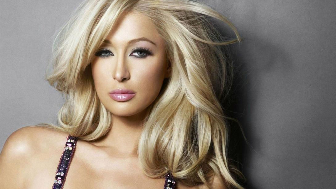 Paris Hilton dévoile qu'elle a subi un avortement à l'âge de 20 ans 