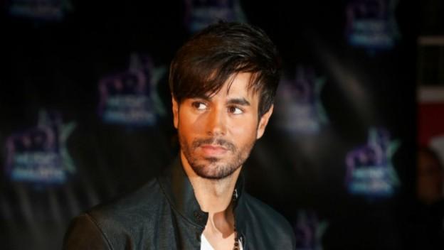 Enrique Iglesias enflamme la toile avec une photo marrante