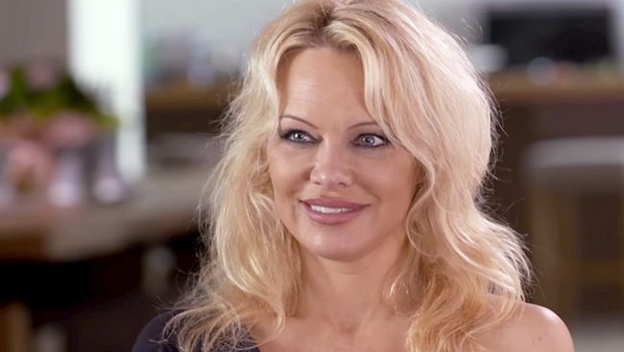 Pamela Anderson sort son documentaire sur la plateforme Netflix.