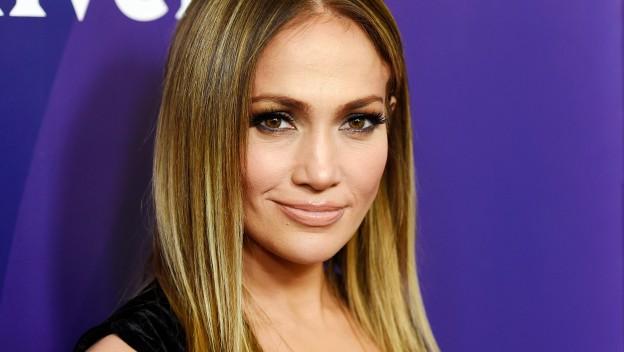 «Will & Grace» : Une nouvelle série pour Jennifer Lopez !