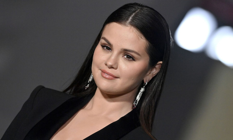Selena Gomez partage sur Instagram des photos d'elle sans maquillage 