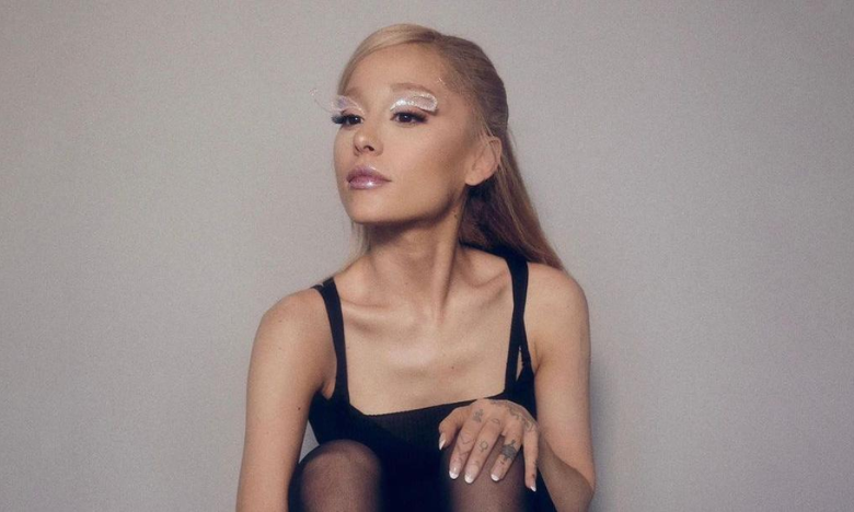 Ariana Grande répond aux jugements de ses fans