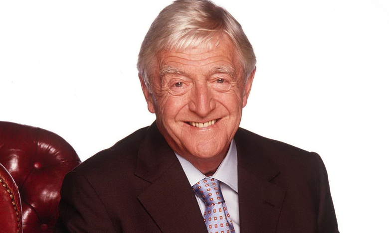 Le roi des talk-shows britanniques, Michael Parkinson s'éteint 