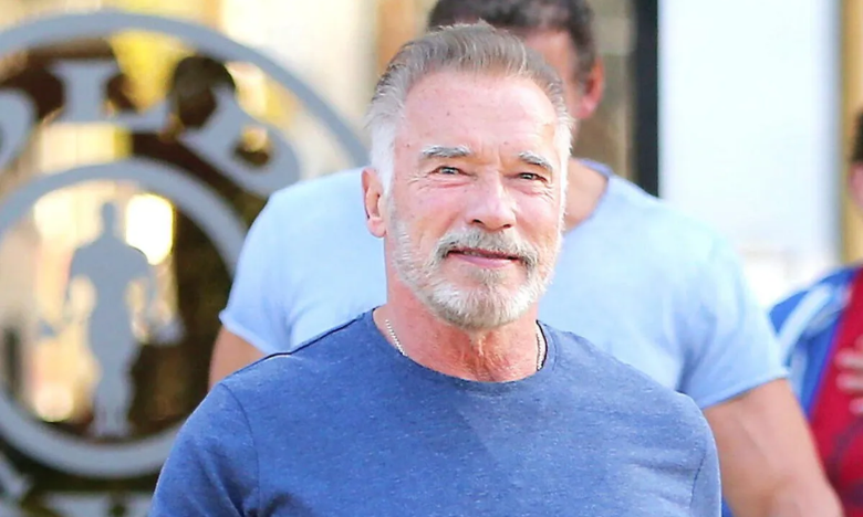 Arnold Schwarzenegger célèbre le 40e anniversaire de sa naturalisation américaine